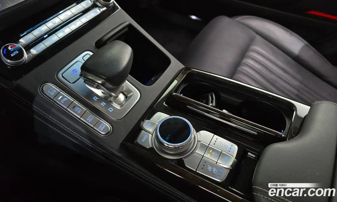 Genesis G90 2019 3.3 автомат (гидро), фото 11 Genesis G90 2019 3.3 автомат (гидро), фото 11