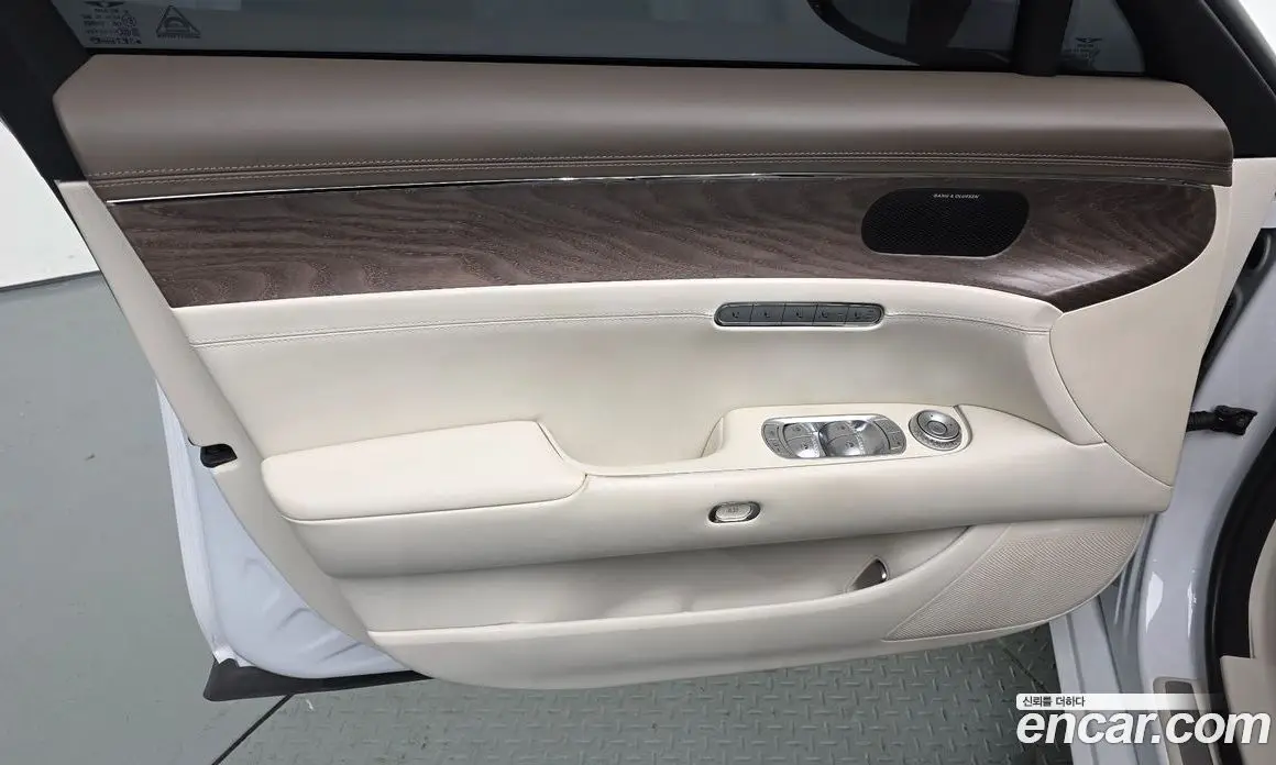 Genesis G90 2022 3.5 автомат (гидро), фото 14 Genesis G90 2022 3.5 автомат (гидро), фото 14
