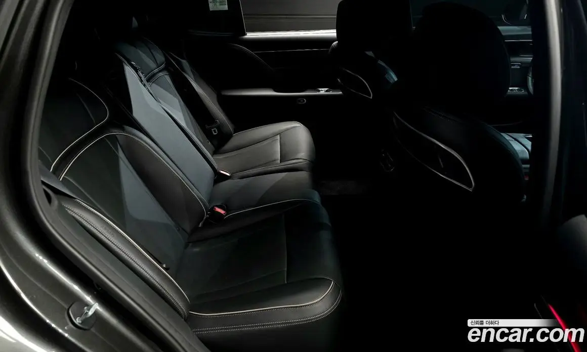 Genesis G90 2022 3.5 автомат (гидро), фото 17 Genesis G90 2022 3.5 автомат (гидро), фото 17