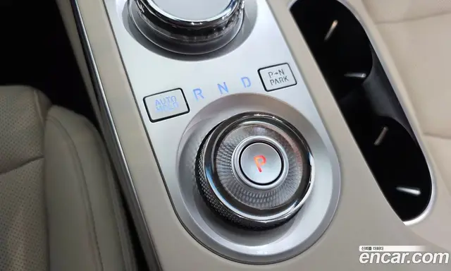 Genesis GV70 2023 2.5 автомат (гидро), миниатюра 12