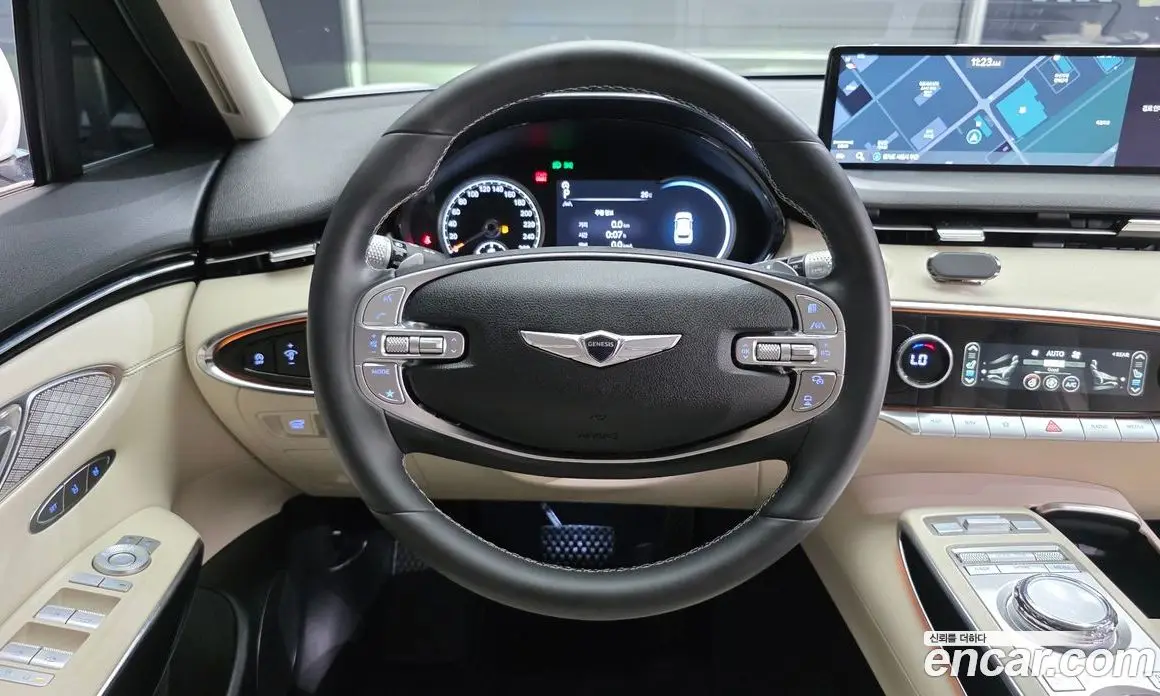 Genesis GV70 2023 2.5 автомат (гидро), фото 18