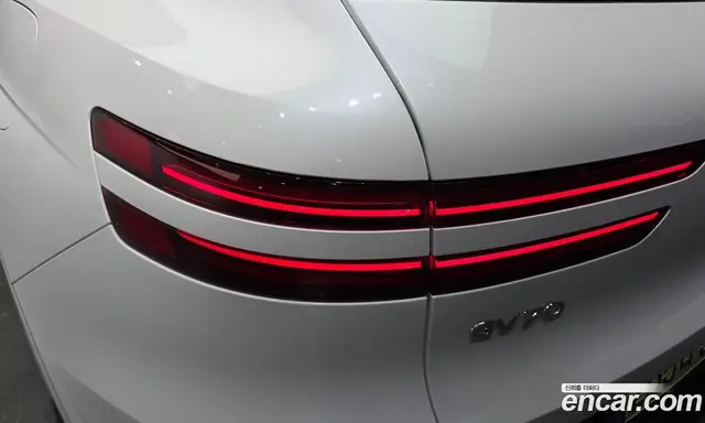 Genesis GV70 2023 2.5 автомат (гидро), миниатюра 9