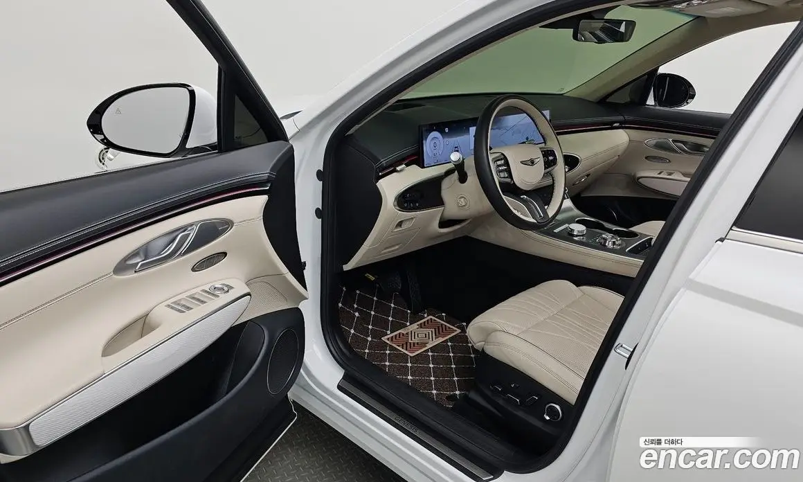 Genesis GV70 2024 3.5 автомат (гидро), фото 12