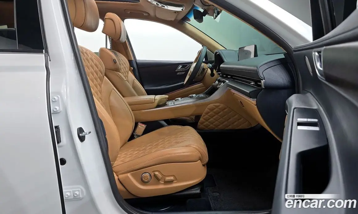 Genesis GV80 2023 2.5 автомат (гидро), фото 16 Genesis GV80 2023 2.5 автомат (гидро), фото 16