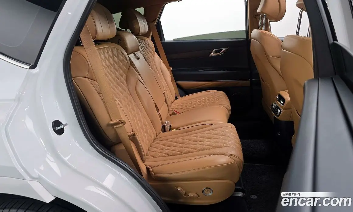Genesis GV80 2023 2.5 автомат (гидро), фото 17 Genesis GV80 2023 2.5 автомат (гидро), фото 17