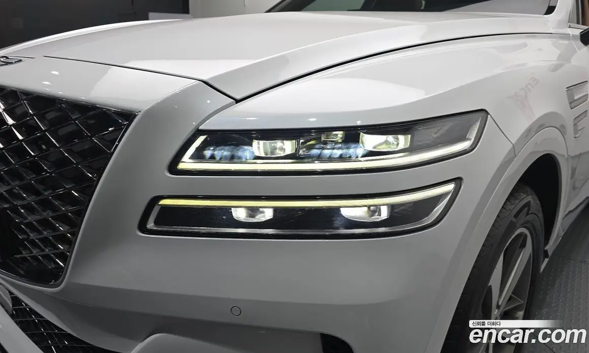 Genesis GV80 2023 2.5 автомат (гидро), фото 8 Genesis GV80 2023 2.5 автомат (гидро), фото 8
