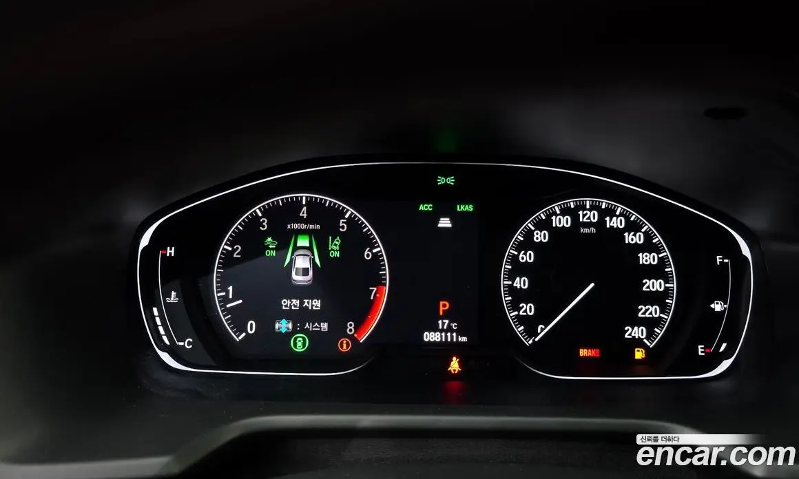 Honda Accord 2018 2.0 автомат (гидро), фото 11 Honda Accord 2018 2.0 автомат (гидро), фото 11