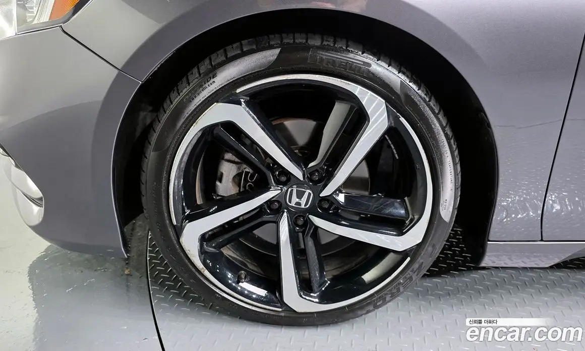 Honda Accord 2018 2.0 автомат (гидро), фото 5 Honda Accord 2018 2.0 автомат (гидро), фото 5