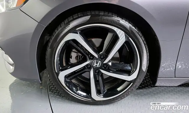 Honda Accord 2018 2.0 автомат (гидро), миниатюра 5 Honda Accord 2018 2.0 автомат (гидро), миниатюра 5