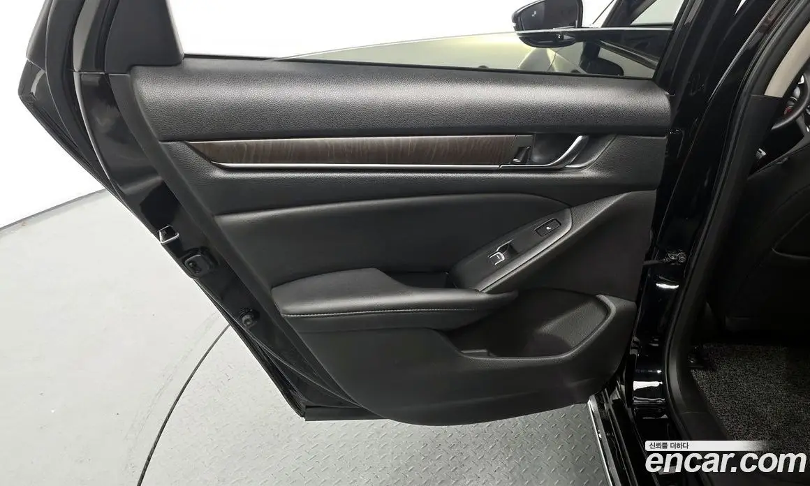 Honda Accord 2021 1.5 автомат (гидро), фото 15 Honda Accord 2021 1.5 автомат (гидро), фото 15