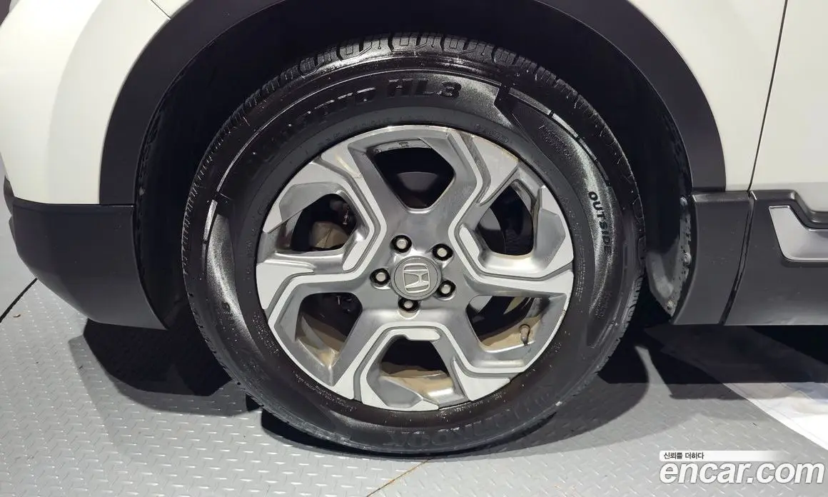 Honda CR-V 2019 1.5 автомат (гидро), фото 7 Honda CR-V 2019 1.5 автомат (гидро), фото 7
