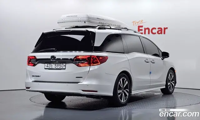 Honda Odyssey 2018 3.5 автомат (гидро), миниатюра 2 Honda Odyssey 2018 3.5 автомат (гидро), миниатюра 2