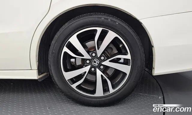 Honda Odyssey 2018 3.5 автомат (гидро), миниатюра 7 Honda Odyssey 2018 3.5 автомат (гидро), миниатюра 7