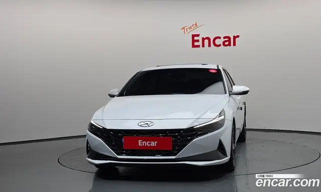 Hyundai Avante 2021 1.6 автомат (гидро), миниатюра 3