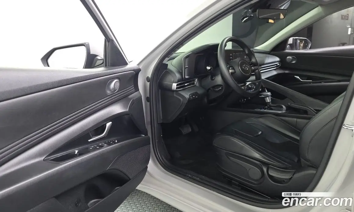 Hyundai Avante 2022 1.6 автомат (гидро), фото 13 Hyundai Avante 2022 1.6 автомат (гидро), фото 13