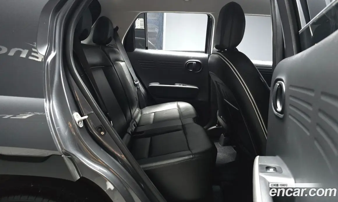 Hyundai Casper 2022 1.0 автомат (гидро), фото 12
