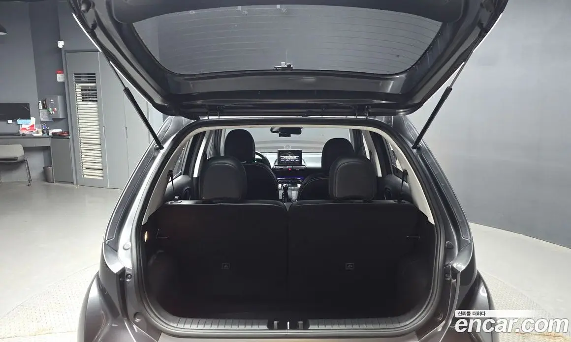 Hyundai Casper 2022 1.0 автомат (гидро), фото 20