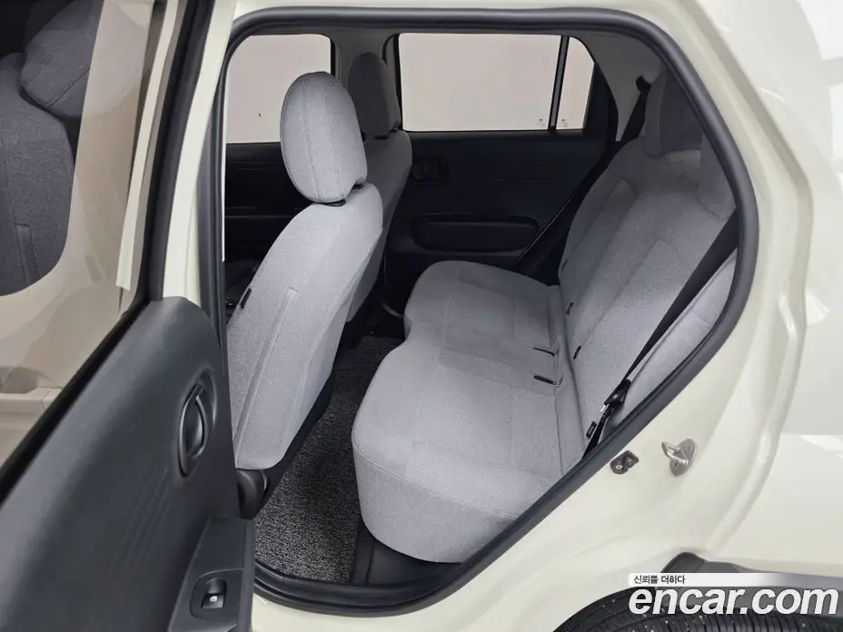 Hyundai Casper 2022 1.0 автомат (гидро), фото 10