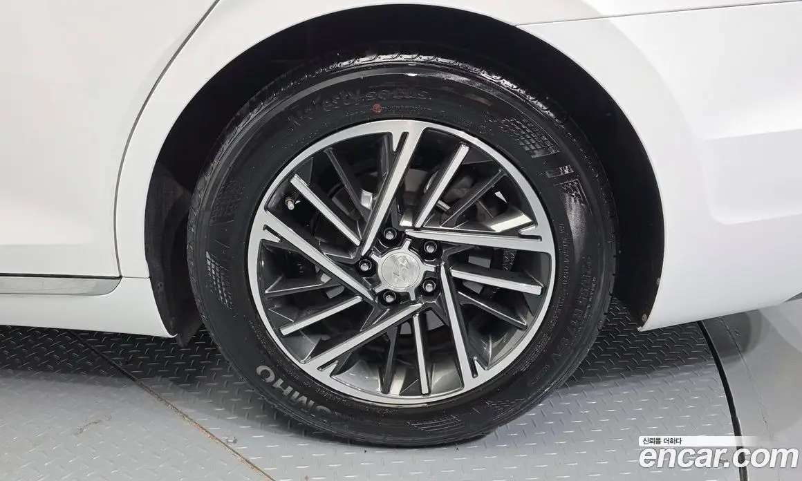 Hyundai Grandeur 2021 3.0 автомат (гидро), фото 5 Hyundai Grandeur 2021 3.0 автомат (гидро), фото 5