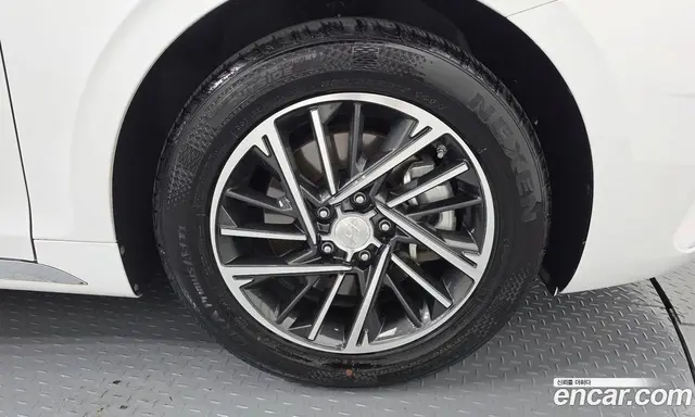 Hyundai Grandeur 2021 3.0 автомат (гидро), миниатюра 7 Hyundai Grandeur 2021 3.0 автомат (гидро), миниатюра 7