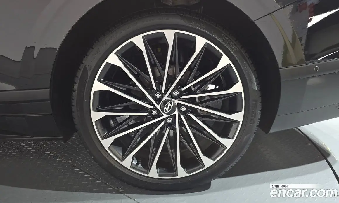 Hyundai Grandeur 2025 1.6 автомат (гидро), фото 6