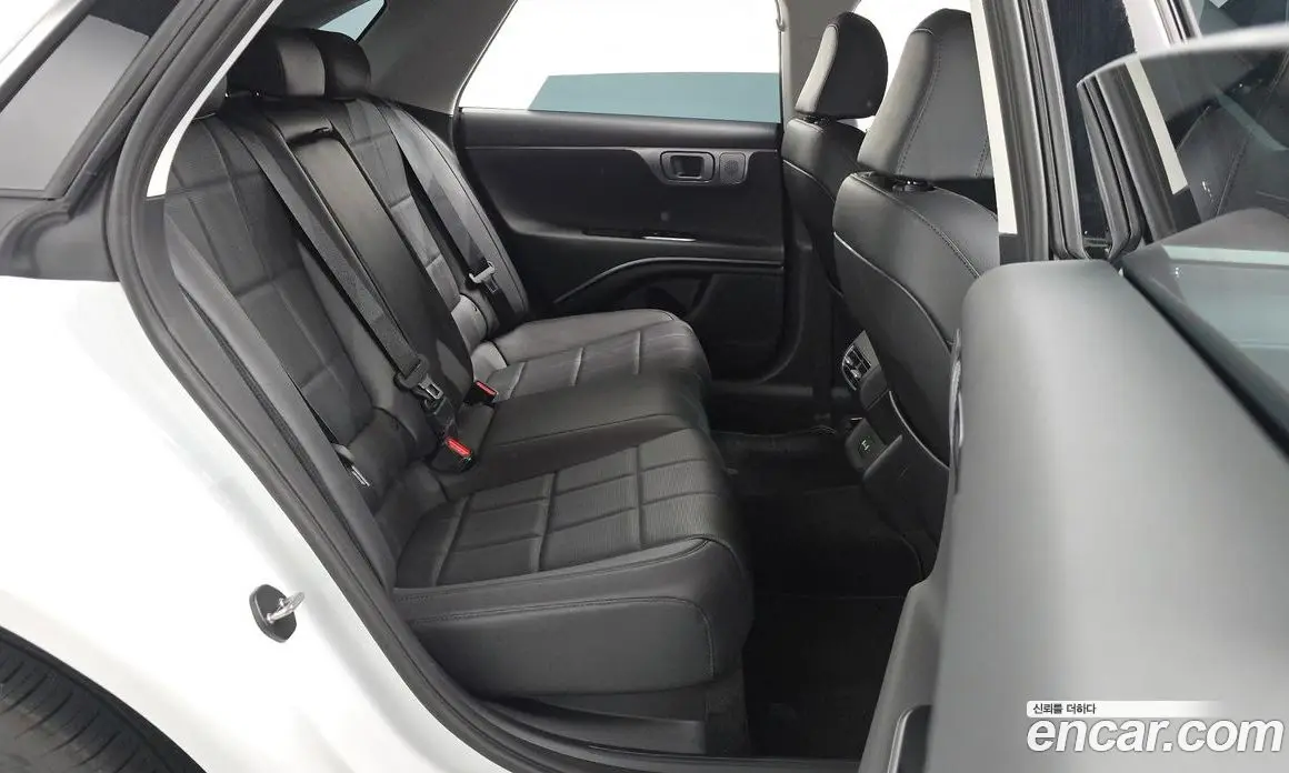 Hyundai Grandeur 2026 3.5 автомат (гидро), фото 17 Hyundai Grandeur 2026 3.5 автомат (гидро), фото 17