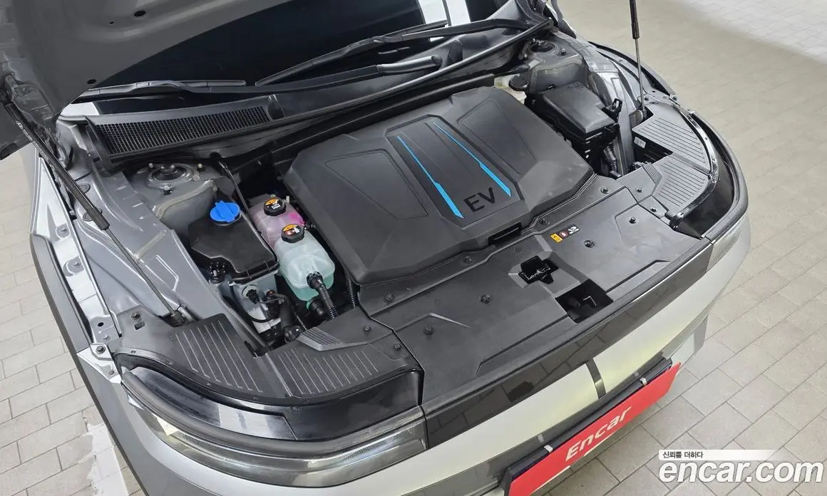 Hyundai Ioniq 5 2022 0.1 автомат (гидро), фото 5 Hyundai Ioniq 5 2022 0.1 автомат (гидро), фото 5