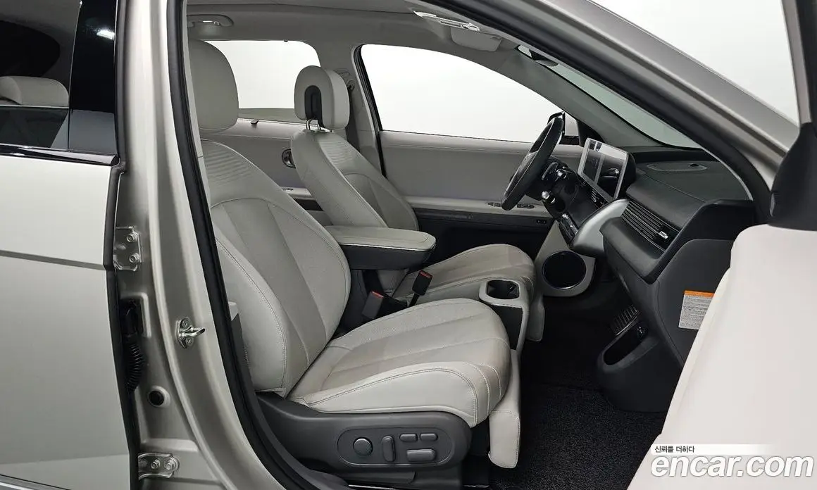 Hyundai Ioniq 5 2023 0.1 автомат (гидро), фото 10 Hyundai Ioniq 5 2023 0.1 автомат (гидро), фото 10