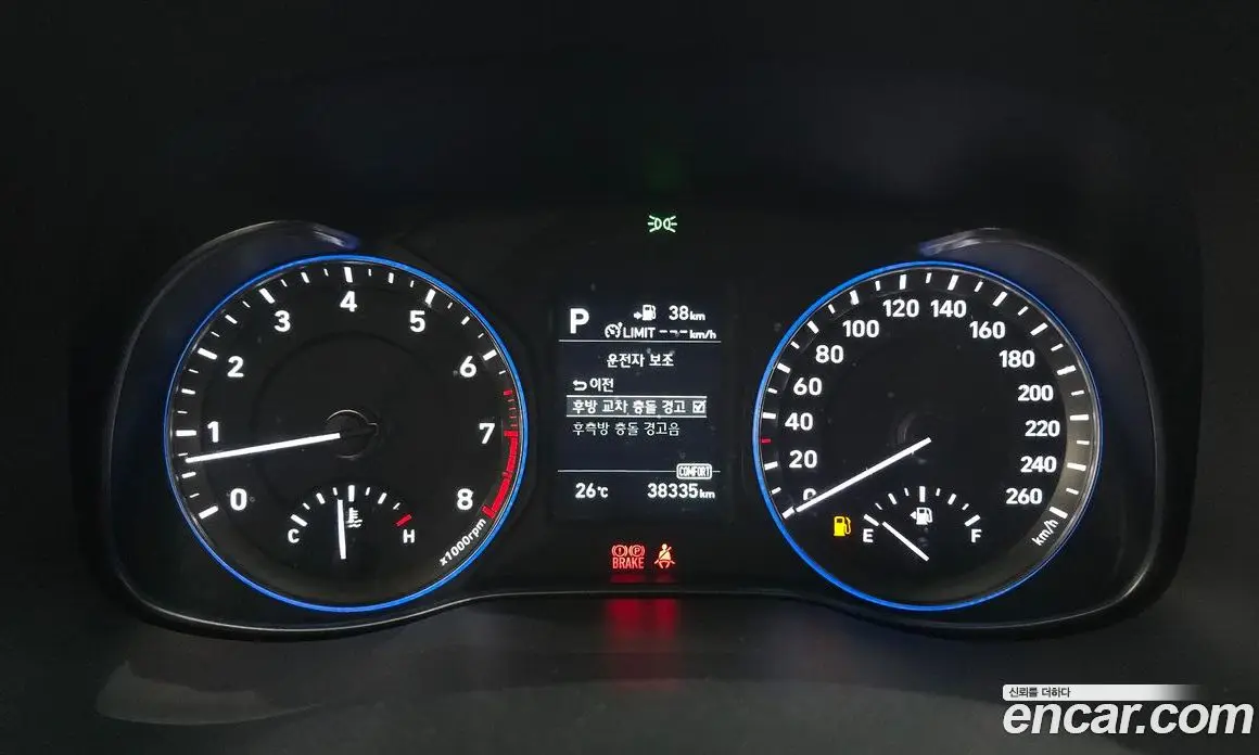 Hyundai Kona 2017 1.6 автомат (гидро), фото 11 Hyundai Kona 2017 1.6 автомат (гидро), фото 11
