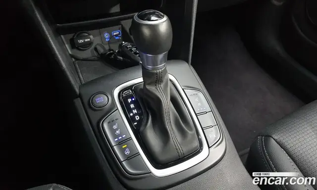 Hyundai Kona 2017 1.6 автомат (гидро), миниатюра 12
