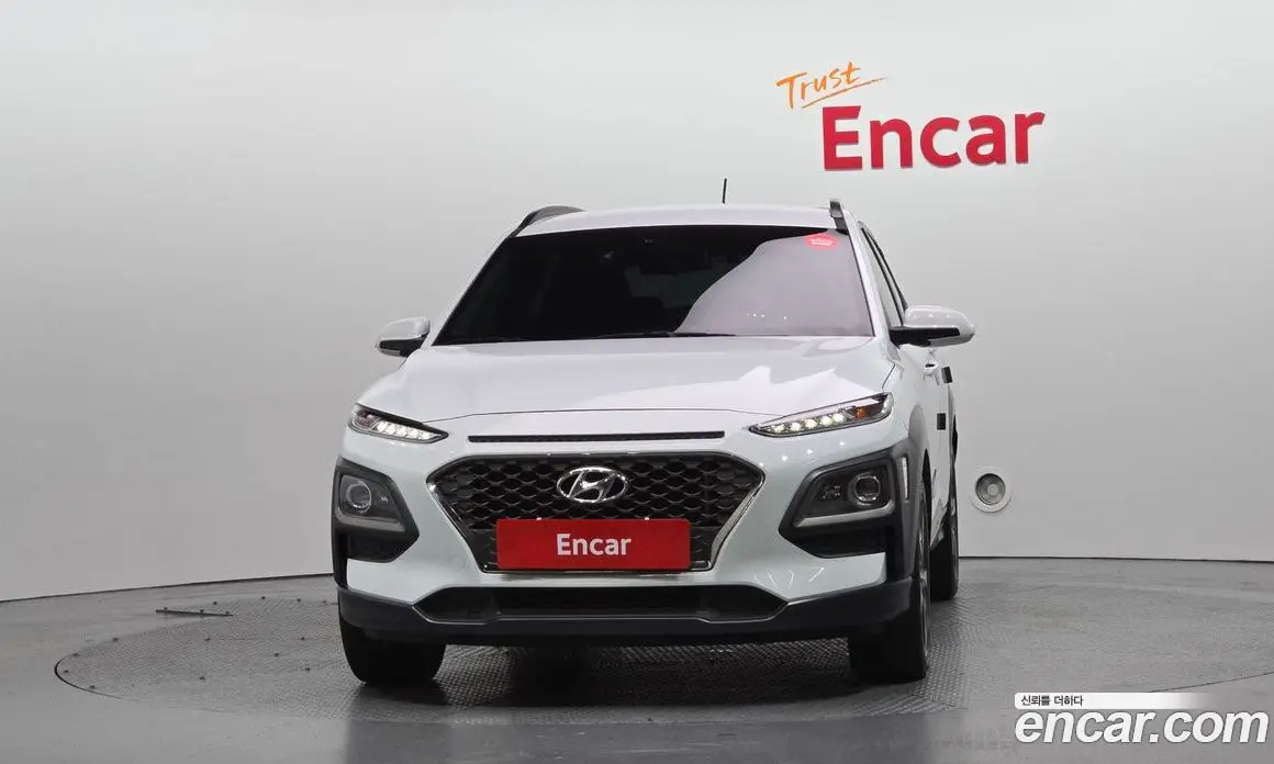 Hyundai Kona 2017 1.6 автомат (гидро), фото 3 Hyundai Kona 2017 1.6 автомат (гидро), фото 3