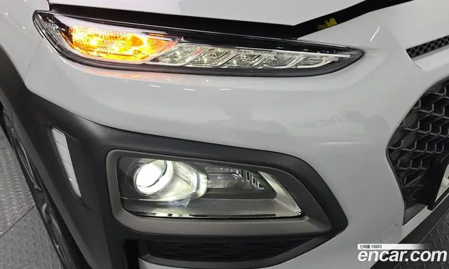 Hyundai Kona 2017 1.6 автомат (гидро), миниатюра 8 Hyundai Kona 2017 1.6 автомат (гидро), миниатюра 8