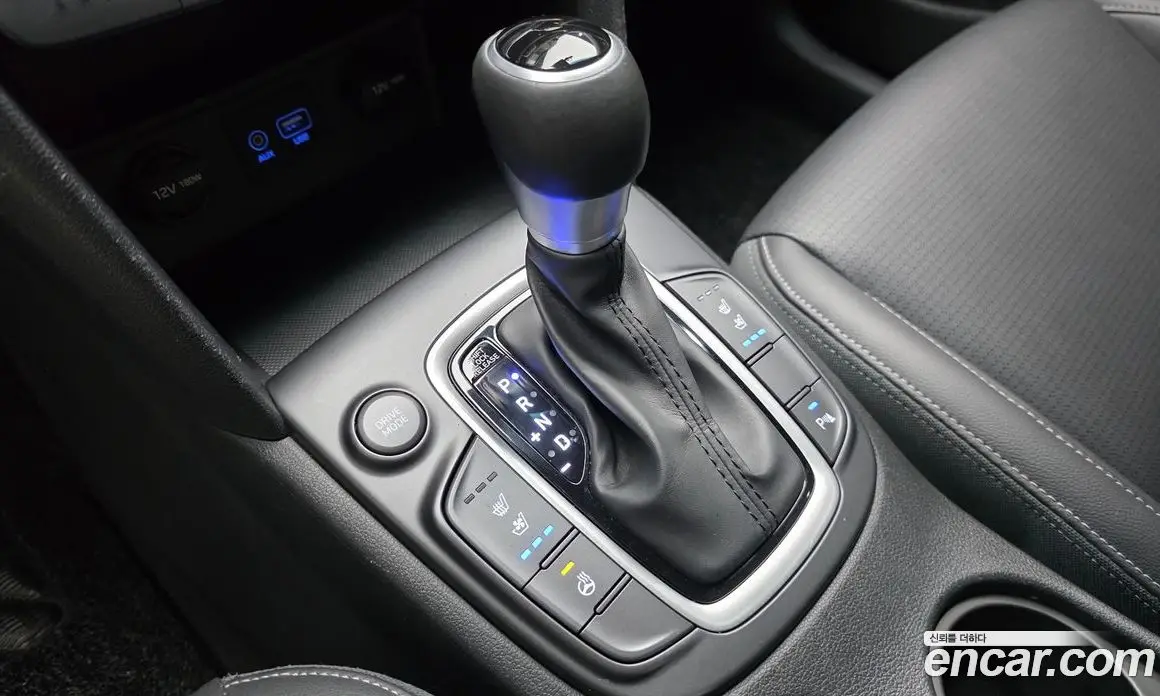 Hyundai Kona 2018 1.6 автомат (гидро), фото 12
