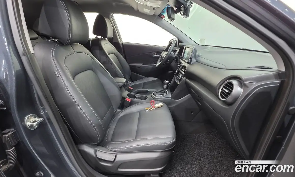 Hyundai Kona 2018 1.6 автомат (гидро), фото 13