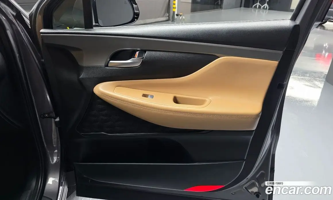 Hyundai Santa Fe 2022 2.2 автомат (гидро), фото 15