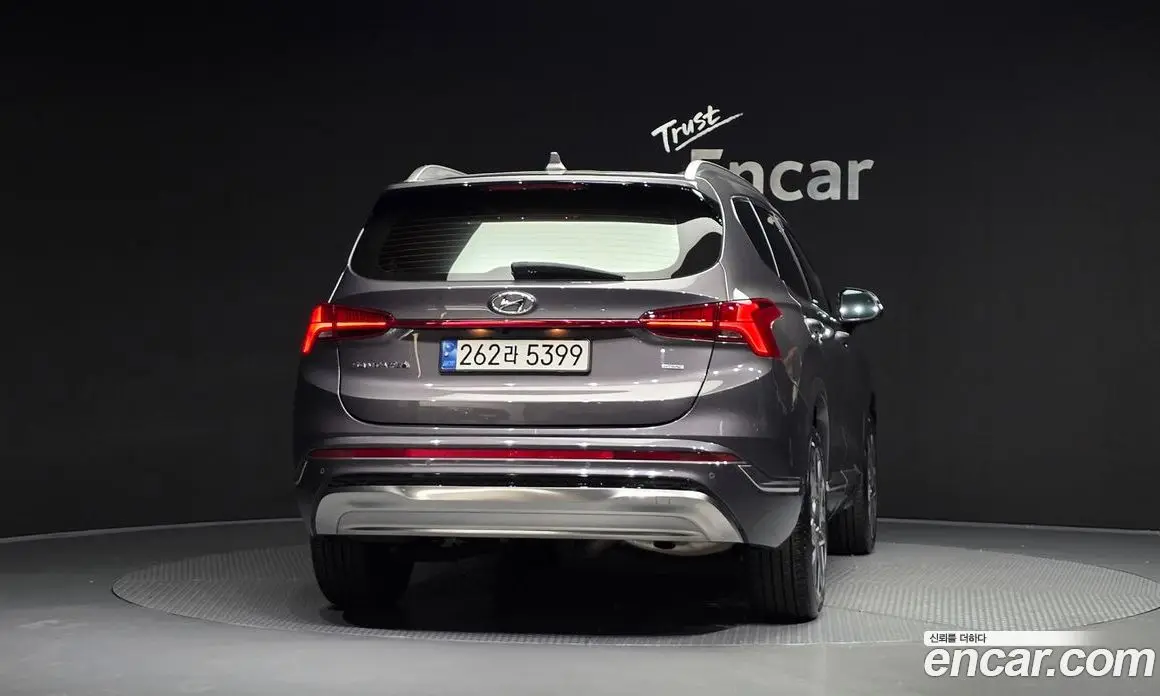 Hyundai Santa Fe 2022 2.2 автомат (гидро), фото 4