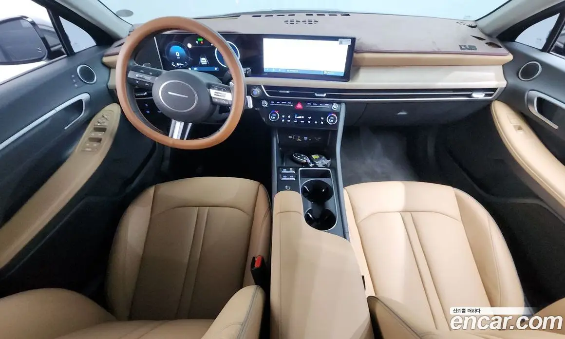 Hyundai Sonata 2025 1.6 автомат (гидро), фото 10 Hyundai Sonata 2025 1.6 автомат (гидро), фото 10