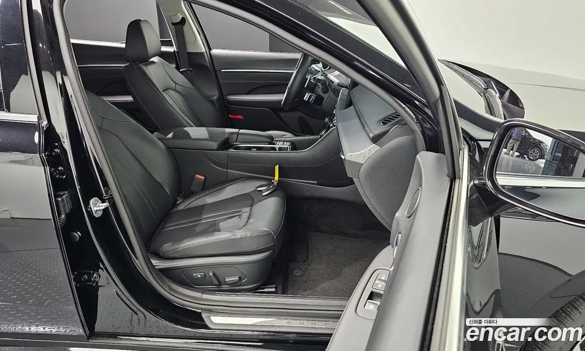 Hyundai Sonata 2026 1.6 автомат (гидро), фото 12 Hyundai Sonata 2026 1.6 автомат (гидро), фото 12