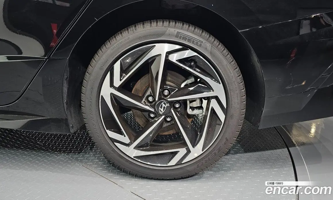Hyundai Sonata 2026 1.6 автомат (гидро), фото 6 Hyundai Sonata 2026 1.6 автомат (гидро), фото 6