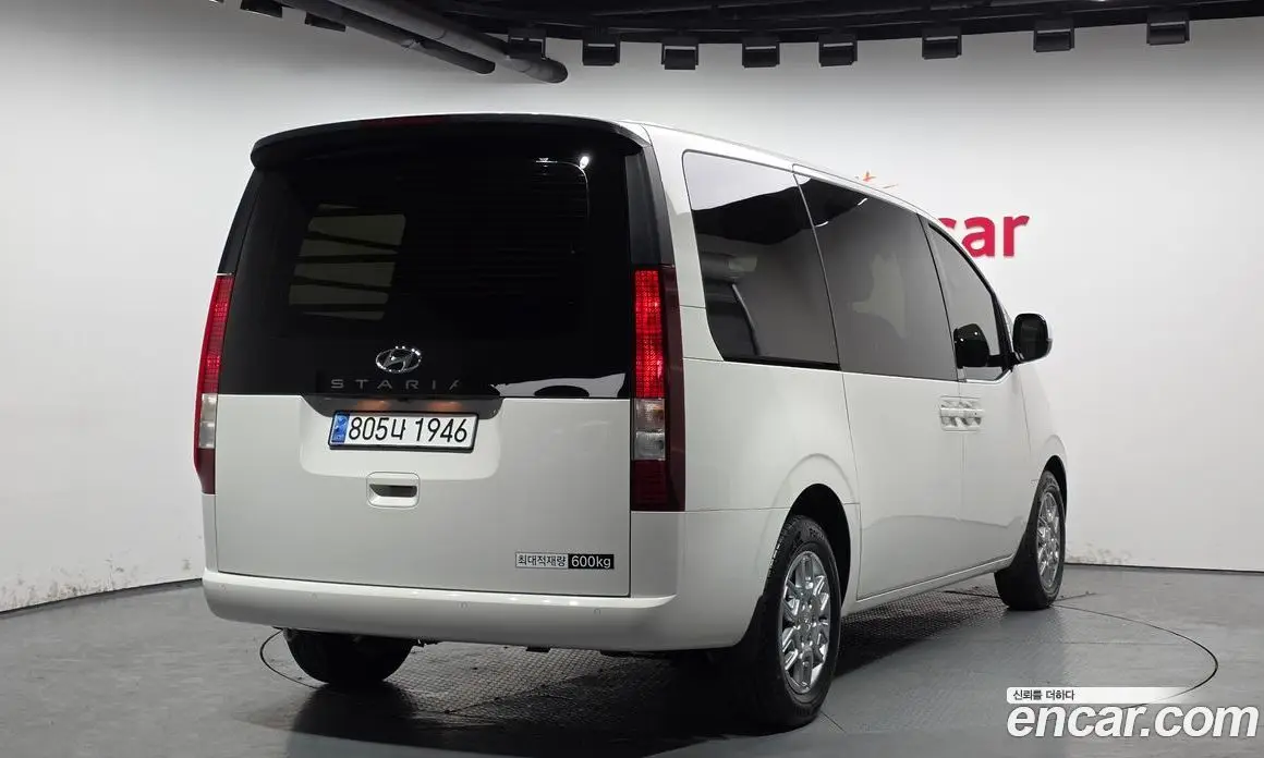 Hyundai Staria 2024 2.2 автомат (гидро), фото 2 Hyundai Staria 2024 2.2 автомат (гидро), фото 2