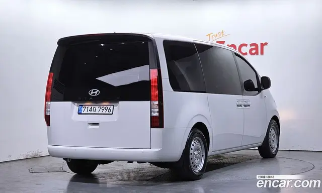 Hyundai Staria 2024 2.2 автомат (гидро), миниатюра 2 Hyundai Staria 2024 2.2 автомат (гидро), миниатюра 2