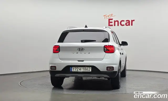 Hyundai Venue 2021 1.6 автомат (гидро), миниатюра 4