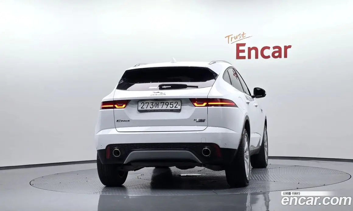 Jaguar E-Pace 2019 2.0 автомат (гидро), фото 3