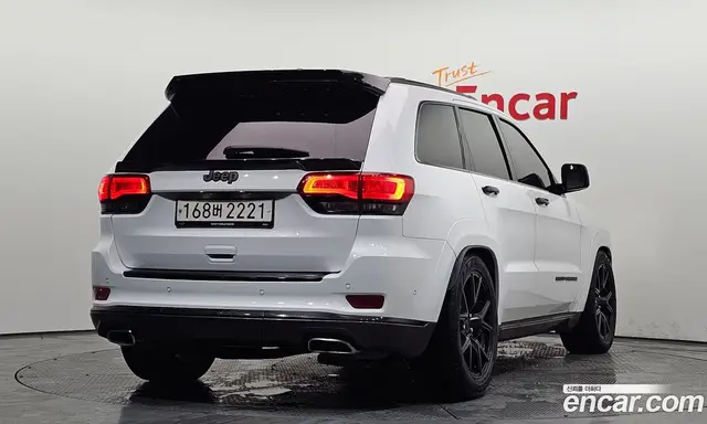 Jeep Cherokee 2021 3.6 автомат (гидро), миниатюра 2