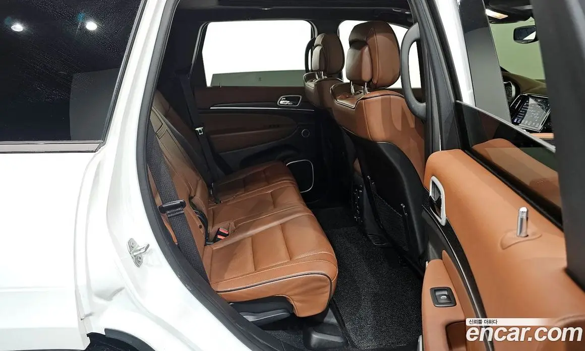 Jeep Cherokee 2021 3.6 автомат (гидро), фото 18