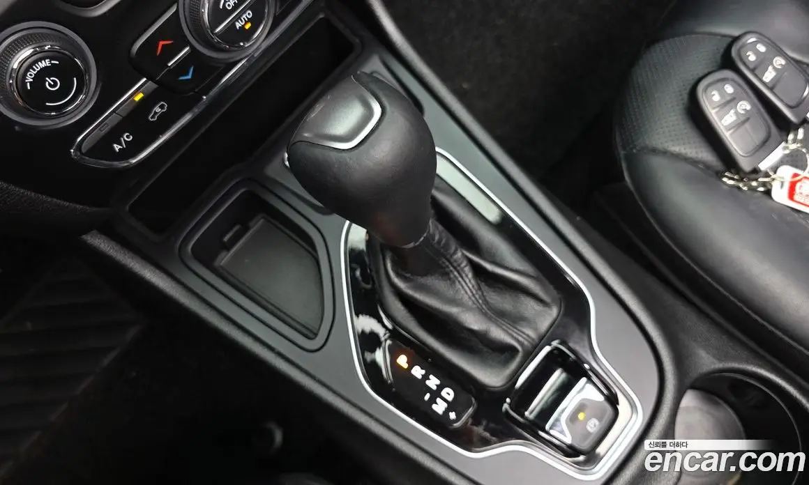 Jeep Cherokee 2021 2.4 автомат (гидро), фото 12 Jeep Cherokee 2021 2.4 автомат (гидро), фото 12