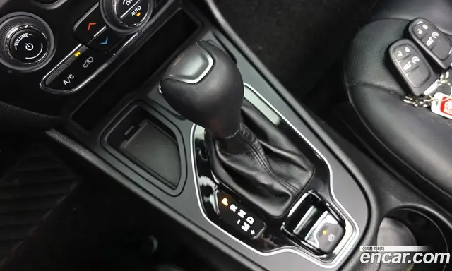 Jeep Cherokee 2021 2.4 автомат (гидро), миниатюра 12