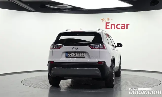 Jeep Cherokee 2021 2.4 автомат (гидро), миниатюра 4 Jeep Cherokee 2021 2.4 автомат (гидро), миниатюра 4