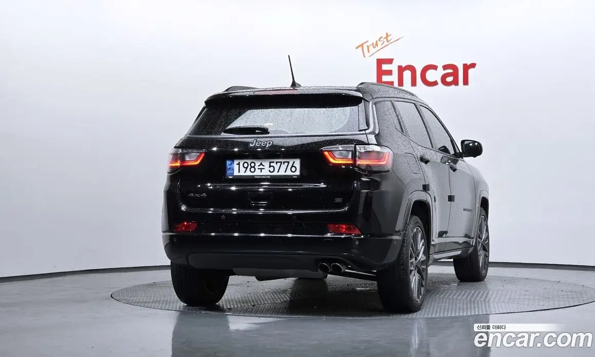 Jeep Compass 2022 2.4 автомат (гидро), фото 4 Jeep Compass 2022 2.4 автомат (гидро), фото 4