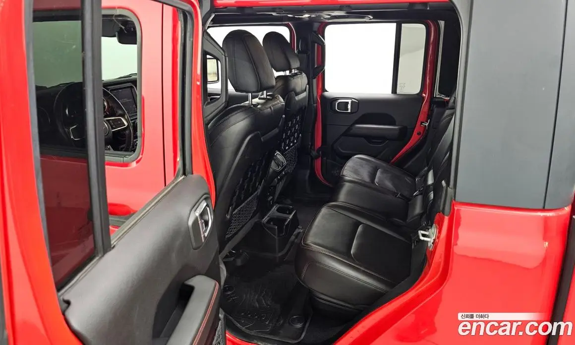 Jeep Gladiator 2021 3.6 автомат (гидро), фото 17 Jeep Gladiator 2021 3.6 автомат (гидро), фото 17